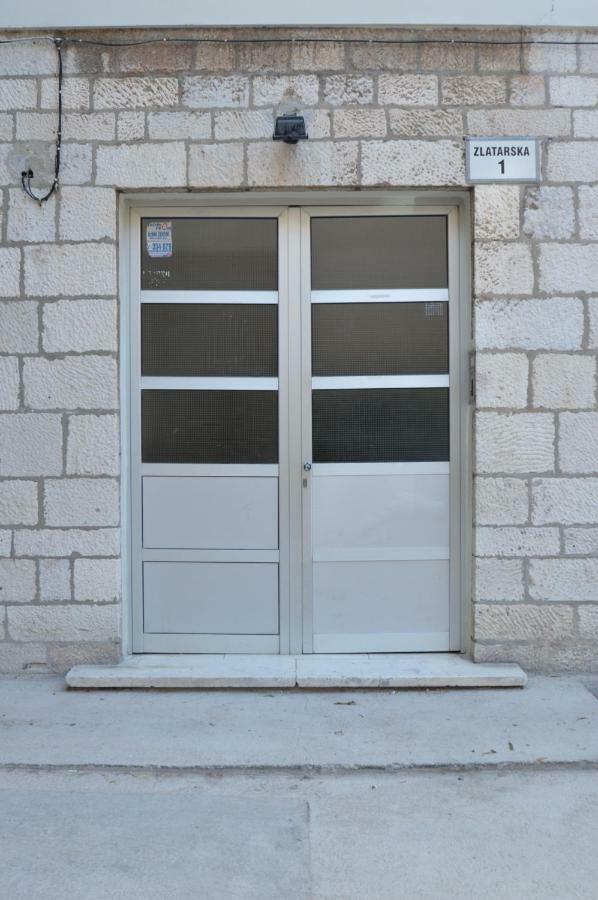 זאדאר Apartments Silvia מראה חיצוני תמונה